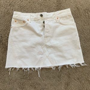 Never worn white Girlfriend Miniskirt